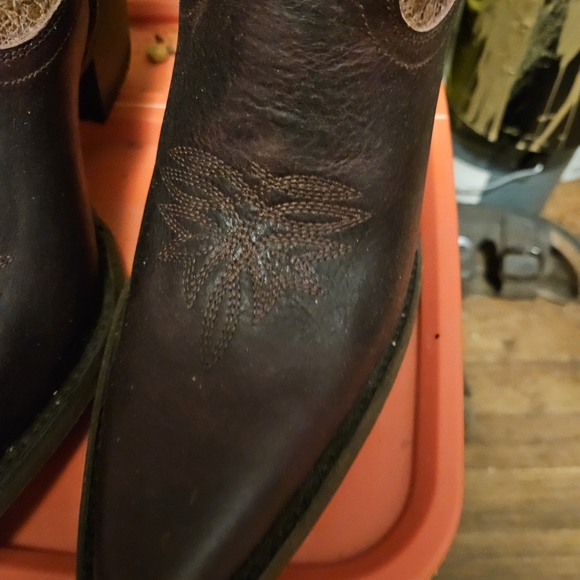 Lane wine snake print boots - Picture 3 of 8